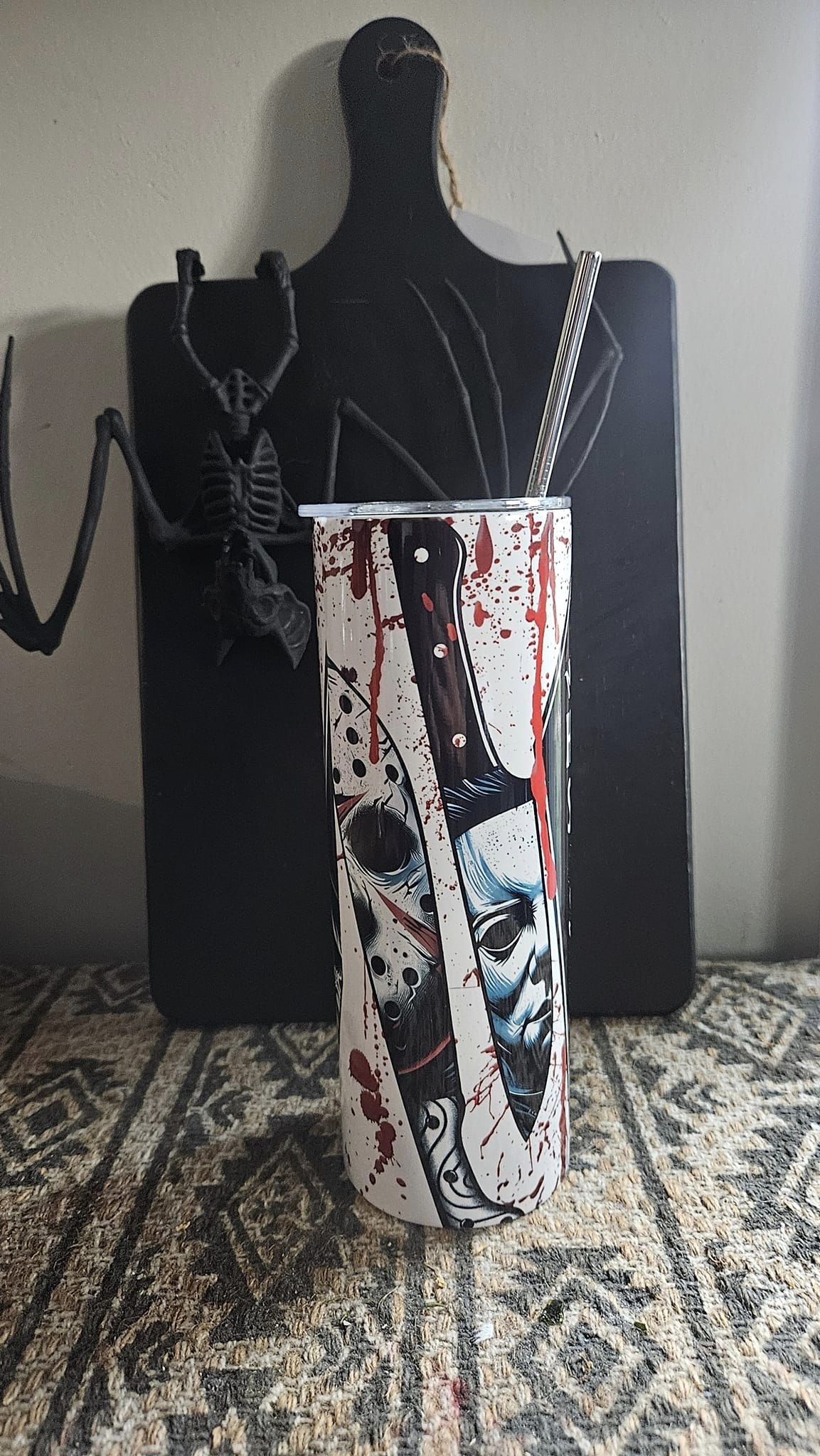 Spooky Bitch 20 oz tumbler